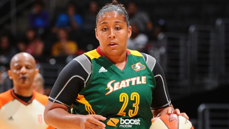 Kaleena Mosqueda-Lewis