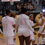 Panteras vs Freseras juego 1