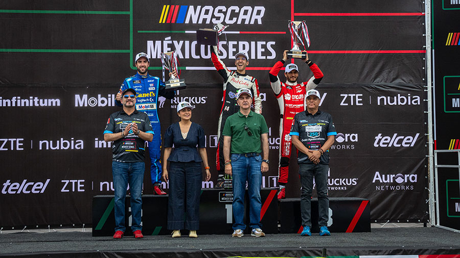 garcia-de alba-vences podio nascar méxico aguascalientes