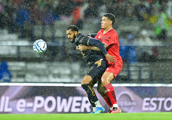 Pumas vs Necaxa
